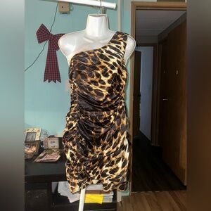 Lipsy One-Shoulder Leopard Print Ruched Dress - Black & Gold